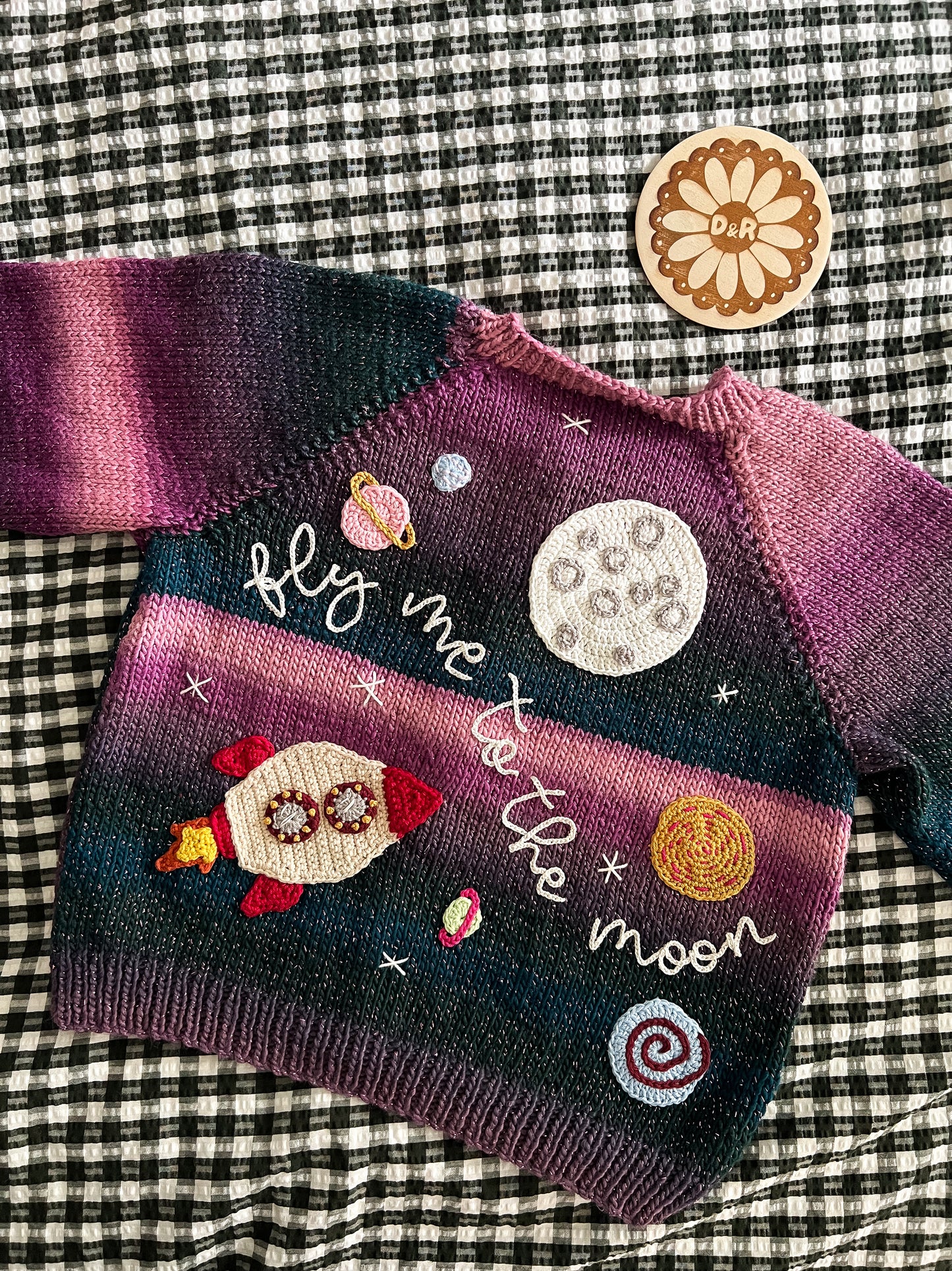 Fly me to the moon - 3/5 years