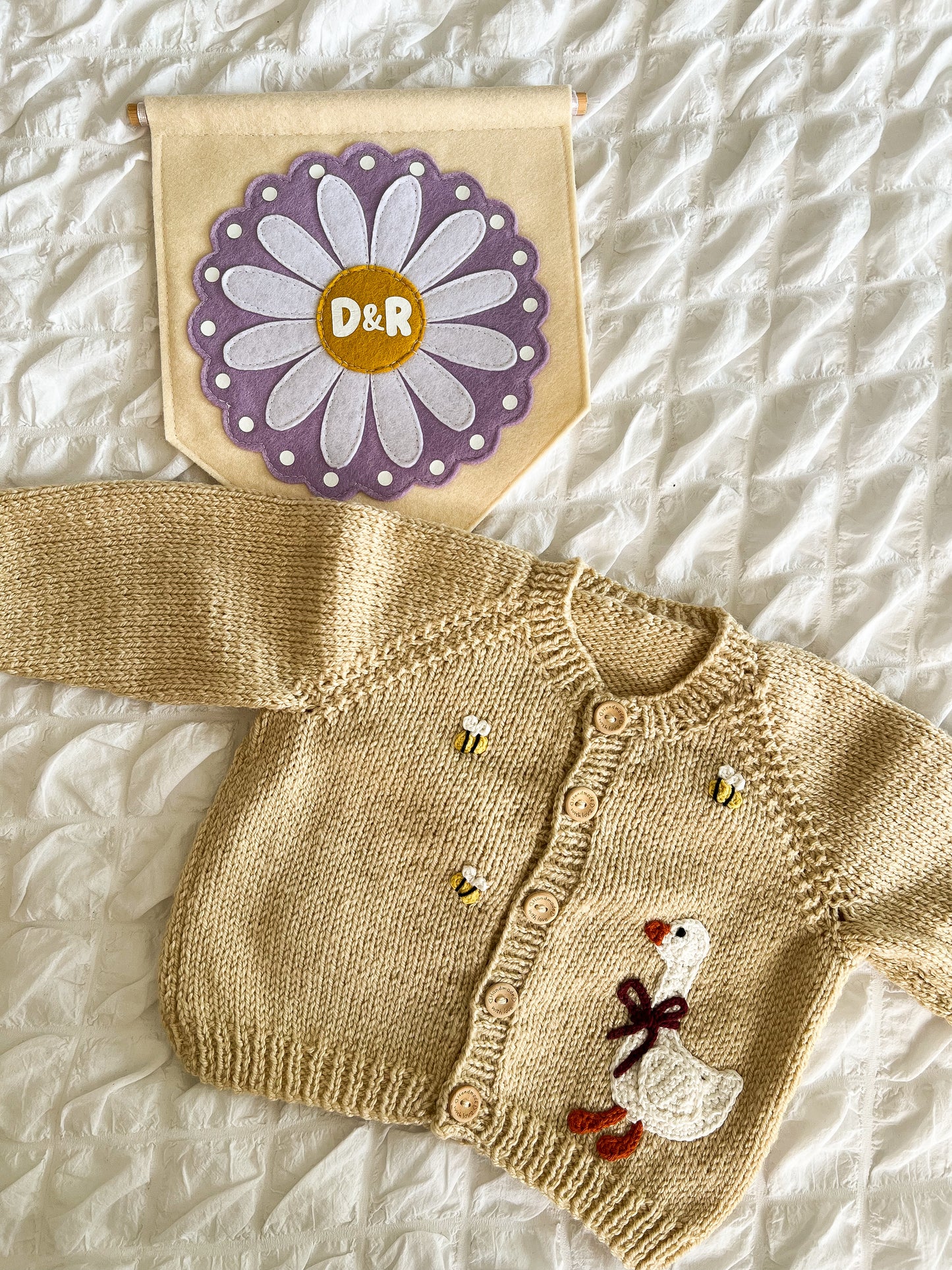 Duck, duck, GOOSE 0-6 months