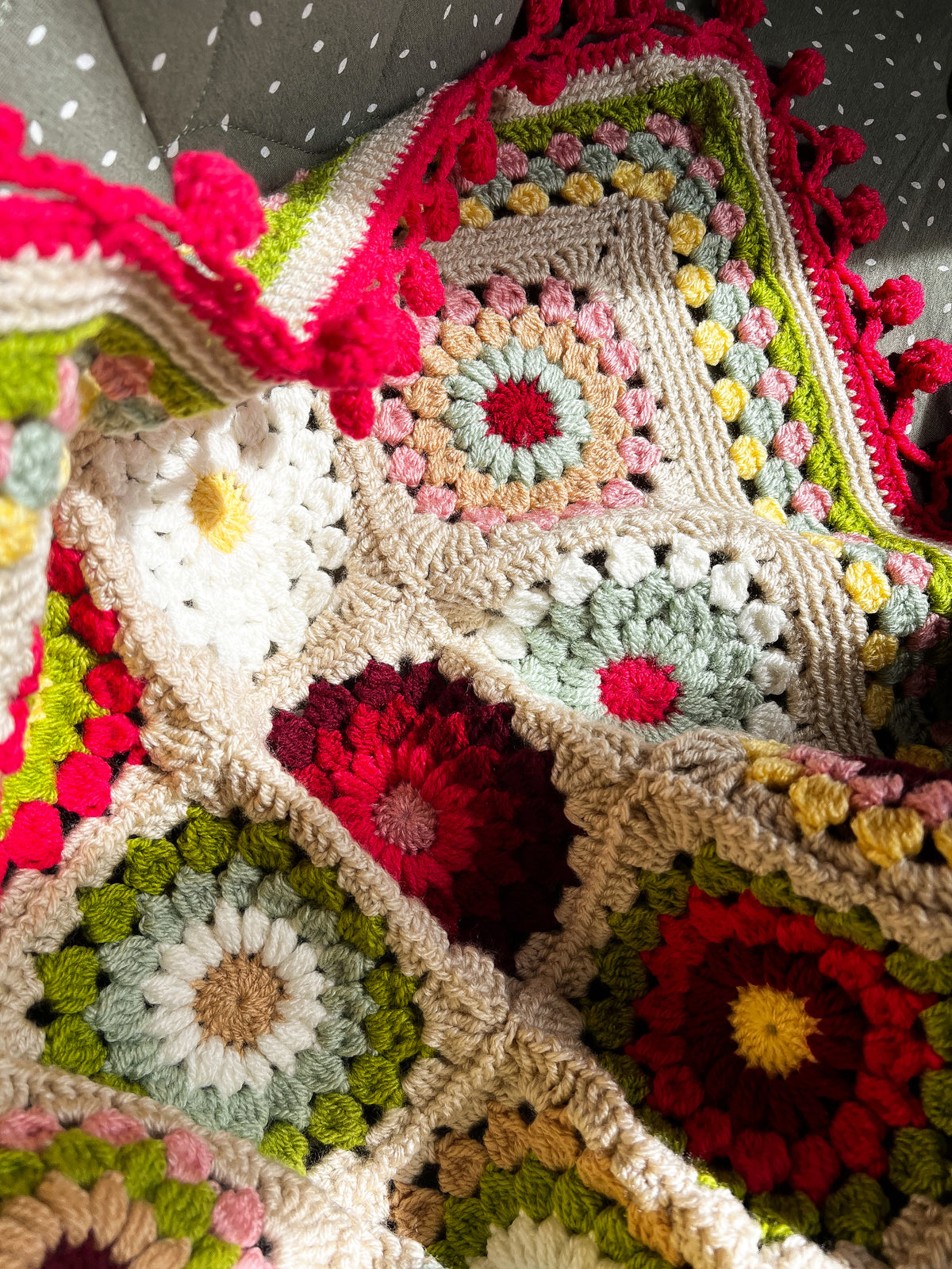 Lipstick pink pram blanket