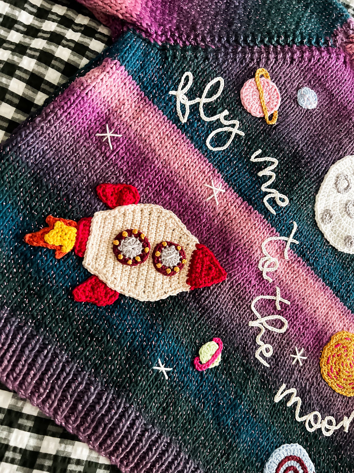 Fly me to the moon - 3/5 years